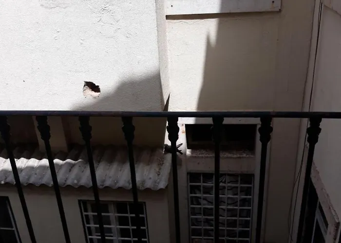 Bed & Breakfast Lisbon Design Hostel